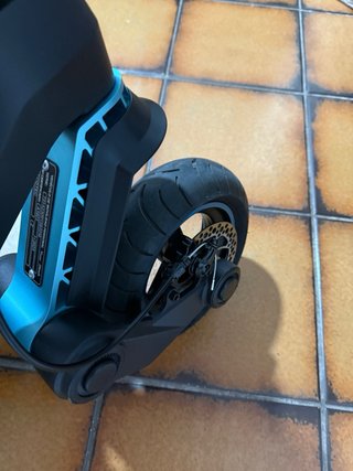 Patinete Cecotec Como nuevo si daños y factura