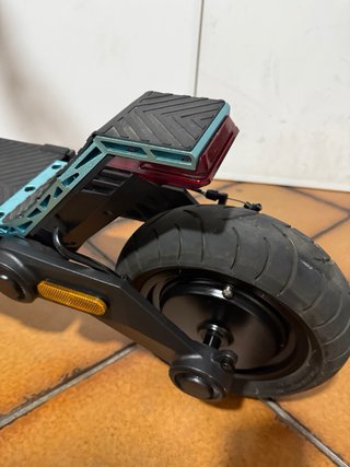Patinete Cecotec Como nuevo si daños y factura