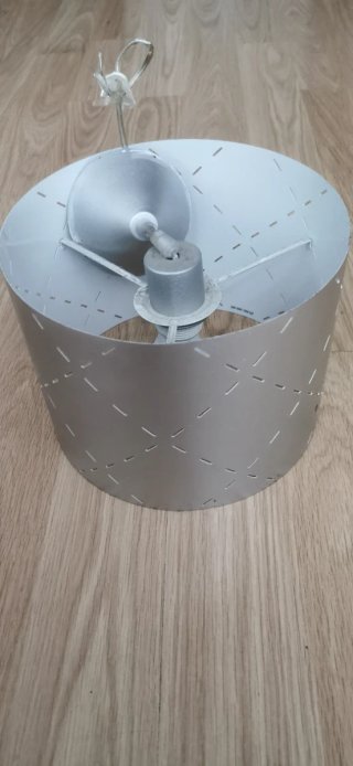 Lámpara de techo plateada