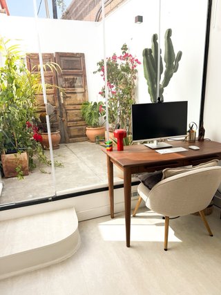 Escritorio Westwing Paul madera mango