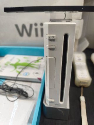 Nintendo Wii Fit Plus Balance Board