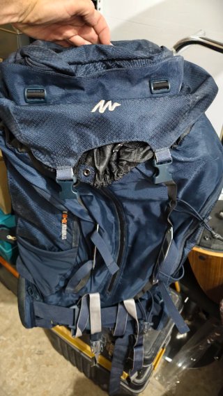 Mochila Quechua Symbium 70+10 Acceso