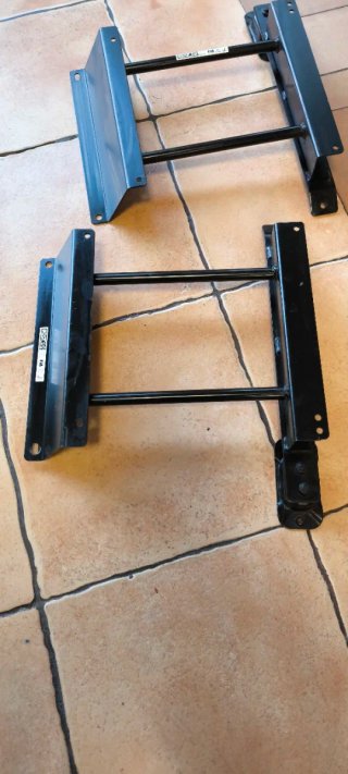 Bases Sparco para asientos en Ford Puma