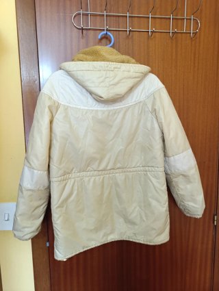 Cazadora YEN Beige y Blanca