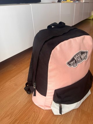 Mochila Vans Negra y Rosa