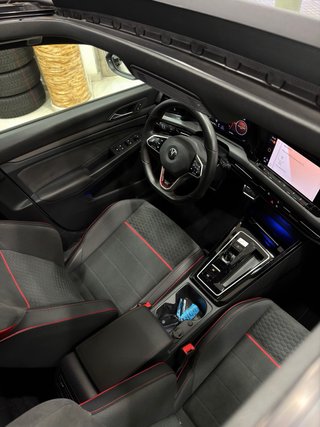 VOLKSWAGEN GOLF CLUBSPORT 300CV DSG7 2022