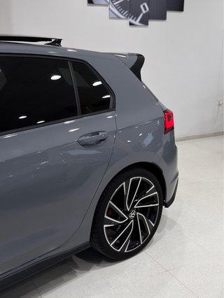 VOLKSWAGEN GOLF CLUBSPORT 300CV DSG7 2022