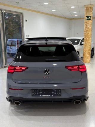 VOLKSWAGEN GOLF CLUBSPORT 300CV DSG7 2022