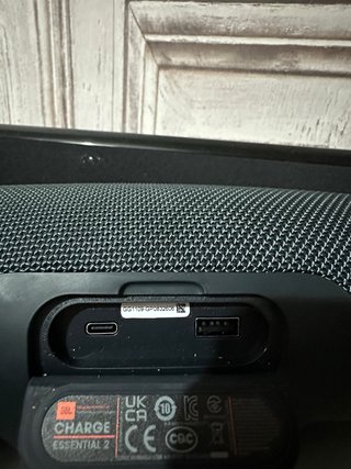 Altavoz JBL Charge Essential 2