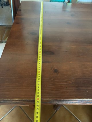 Mesa de madera y 6 sillas