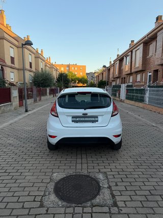 Ford Fiesta 1.5 TDCi 75cv Trend 5p