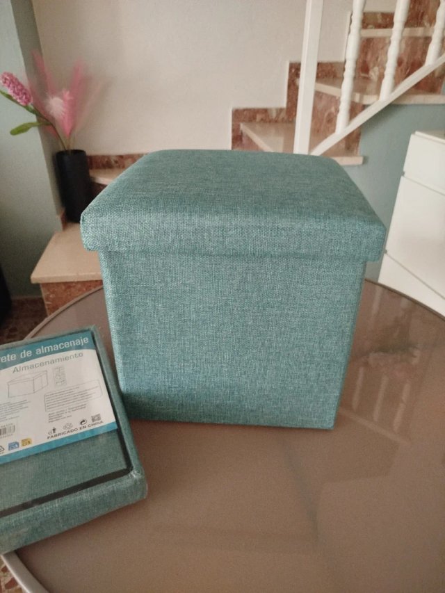 LOTE 2Puff / Caja Almacenaje