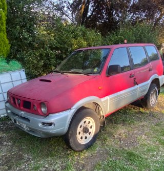 Nissan Terrano II 1998