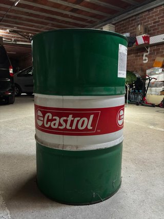 Bidón metálico Castrol verde