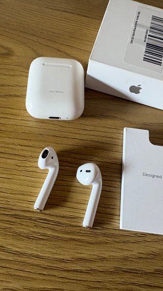 AirPods 2da Gen (2021)