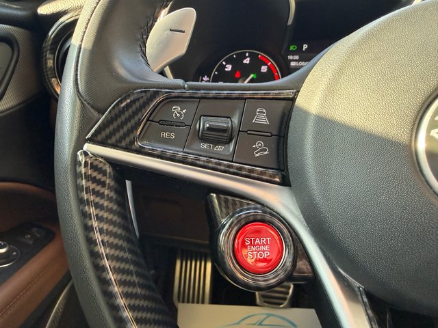 Alfa Romeo Stelvio 2019