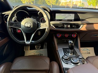 Alfa Romeo Stelvio 2019