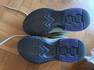 Zapatillas Nike LeBron Witness T 38.5