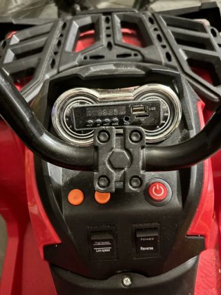 Mini Quad Infantil Rojo y Negro de vateria