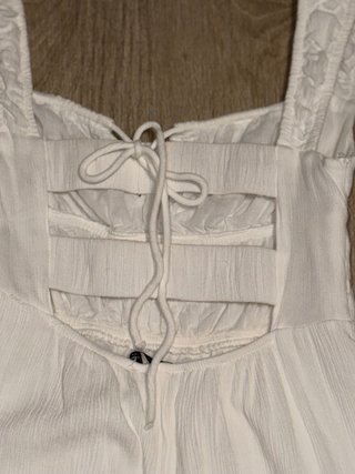 Vestido blanco corto tirantes