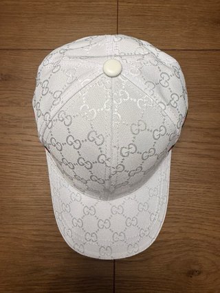 Gorra Gucci Blanca GG