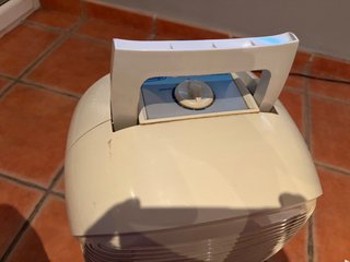 Deshumidificador DeLonghi DEM 10