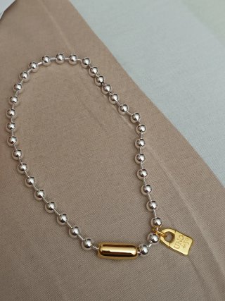 Collar y Pulsera Bolas Doradas y Plateadas