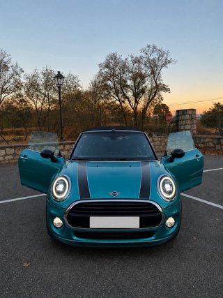 MINI Cabrio 2018