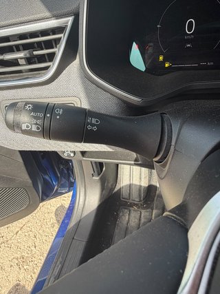 CUOTA 240€ - Renault Clio 2025 techno EcoG 100cv