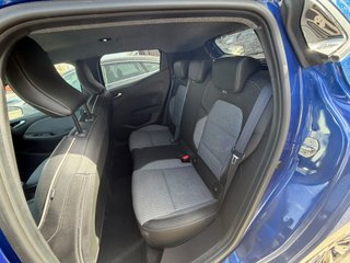 CUOTA 240€ - Renault Clio 2025 techno EcoG 100cv