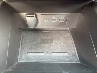 CUOTA 240€ - Renault Clio 2025 techno EcoG 100cv