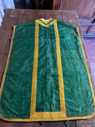 Antico paramento sacro verde e oro