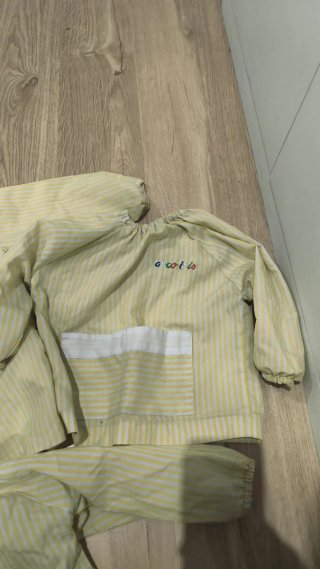 Uniforme y batas Arco Iris guardería