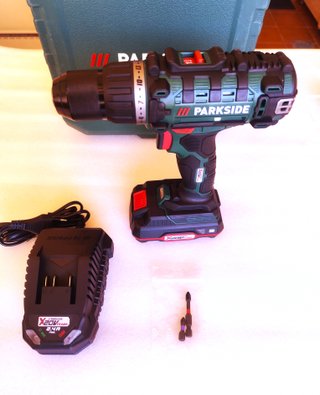 Taladro Parkside 20V + Batería 2Ah + Cargador