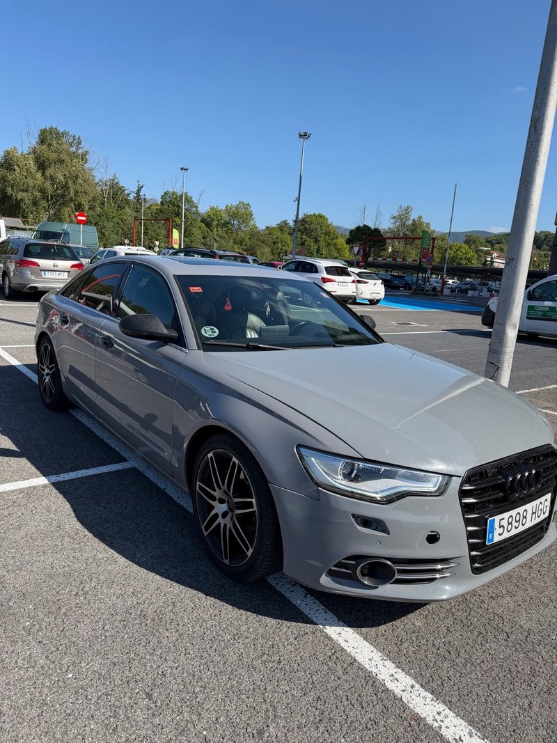 Audi A6 2011 - foto 1