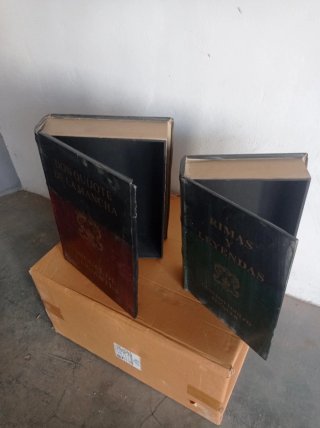 Caja-baul libro Don Quijote y Rimas