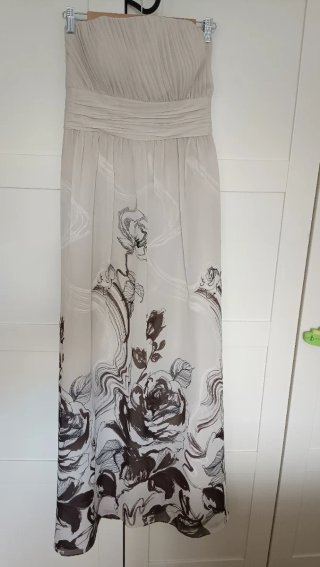 Vestido de fiesta y bolero marrón