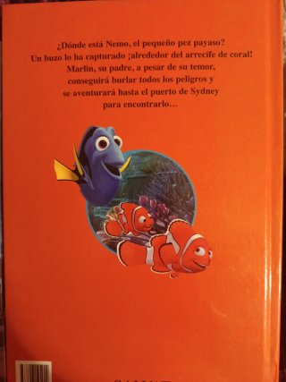 Libro infantil Buscando a Nemo