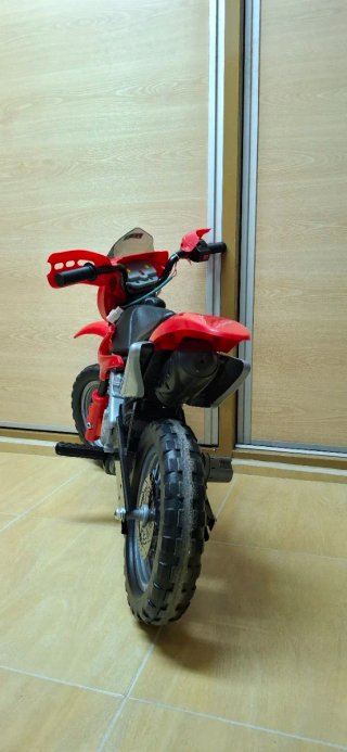 Moto Eléctrica Infantil Feber Roja