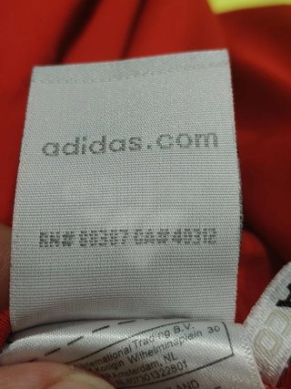 Pantalón Real Madrid adidas 2011/12 · Coentrão