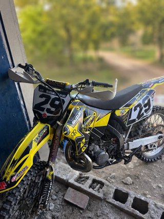 Suzuki RM 250 Motocross Enduro