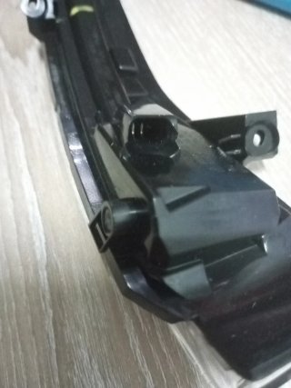 Intermitente espejo Mercedes Benz.