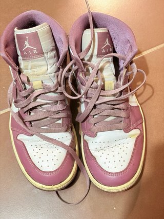 Nike Air Jordan Morado