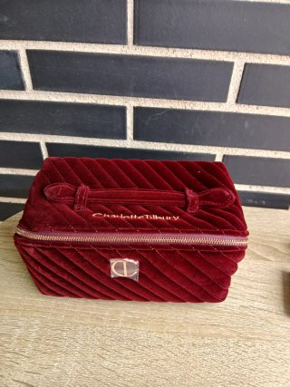 Neceser Charlotte Tilbury Grande