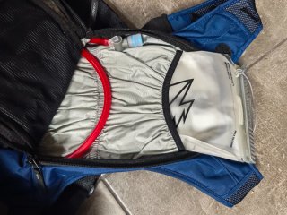 Mochila Hidratação USWE Hydro 8 Azul