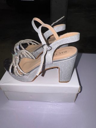 Sandalias Belles verdes talla 38