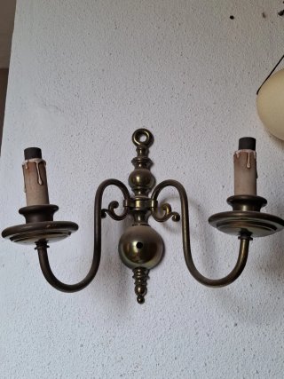 Aplique de pared metal dorado