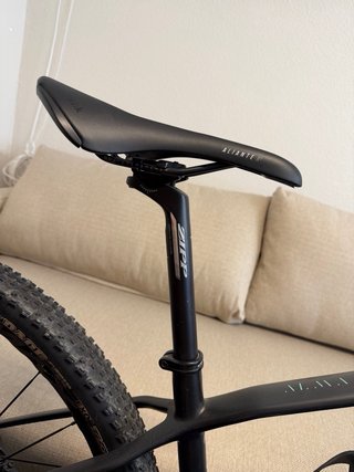 Orbea Alma Carbon 29 | Fox 32 SRAM GX