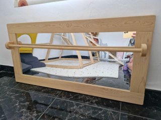 Espejo Montessori Madera y Cristal