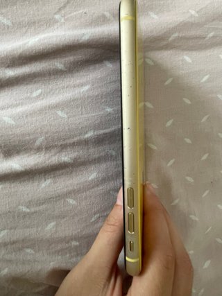 iPhone XR Giallo - Solo per parti